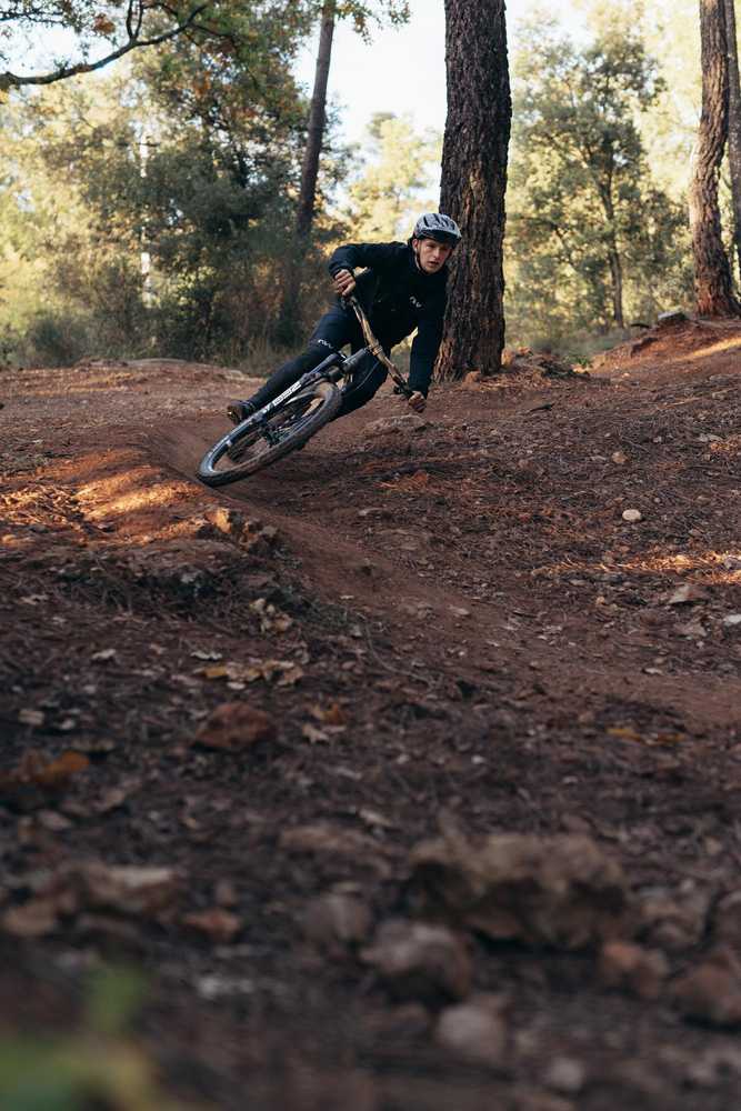Dviračių softshell striukė Northwave Rampage Lightshell, juoda