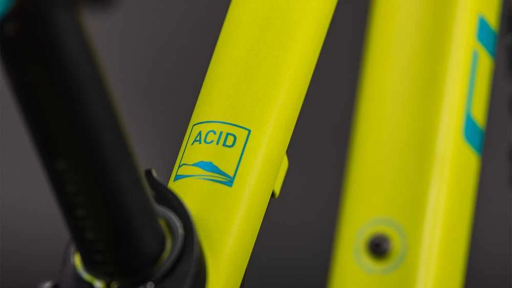 Dviratis Cube Acid 200 Disc lizard'n'mėlynas 2027