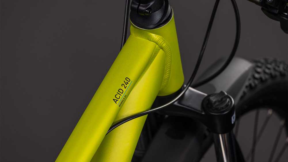 Dviratis Cube Acid 240 Disc FE lizard'n'mėlynas 2027