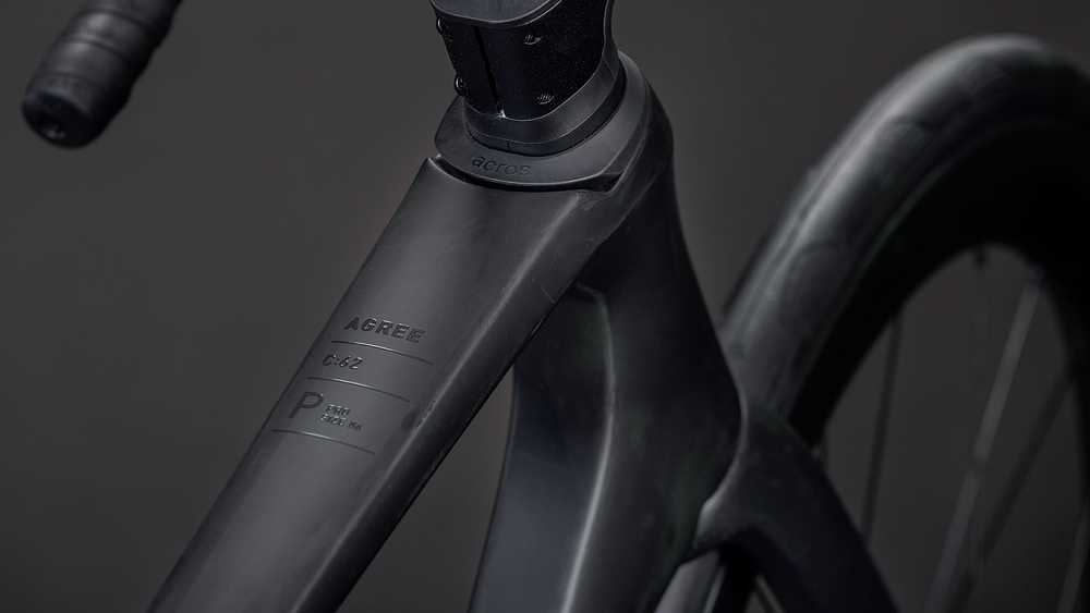 Dviratis Cube Agree C:62 Pro blackline 2026-58 cm (Dydis: 58 cm)