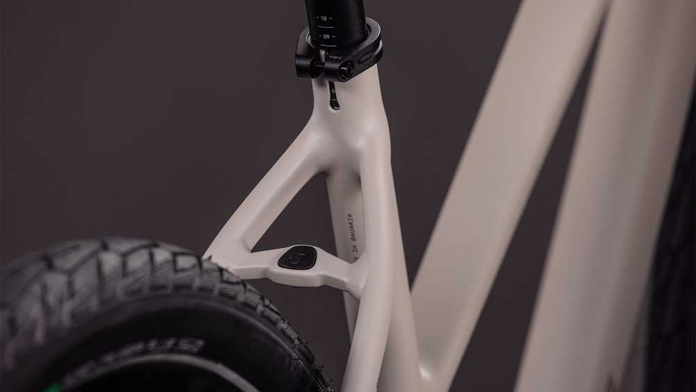 Dviratis Cube Editor Pro Trapeze oatgrey'n'pilkas 2026-54 cm (Dydis: 54 cm)