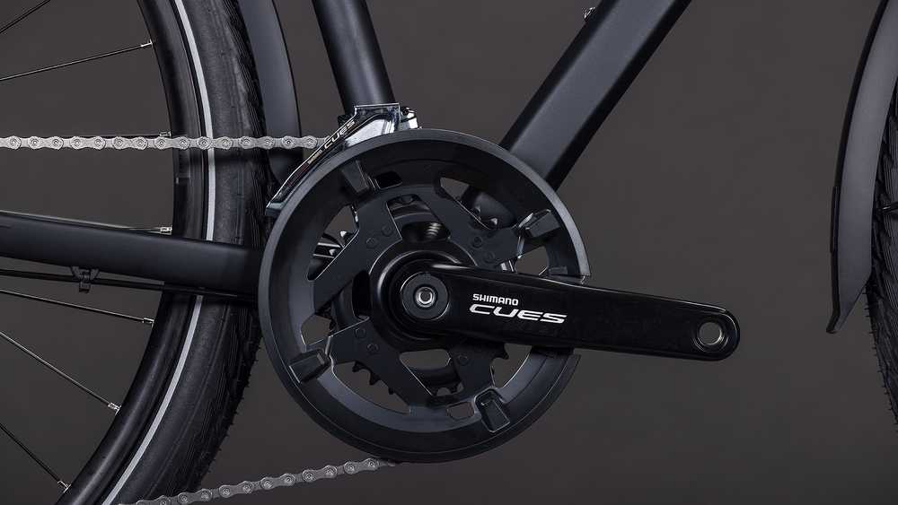 Dviratis Cube Kathmandu Pro Trapeze coal'n'juodas 2026-46 cm (Dydis: 46 cm)