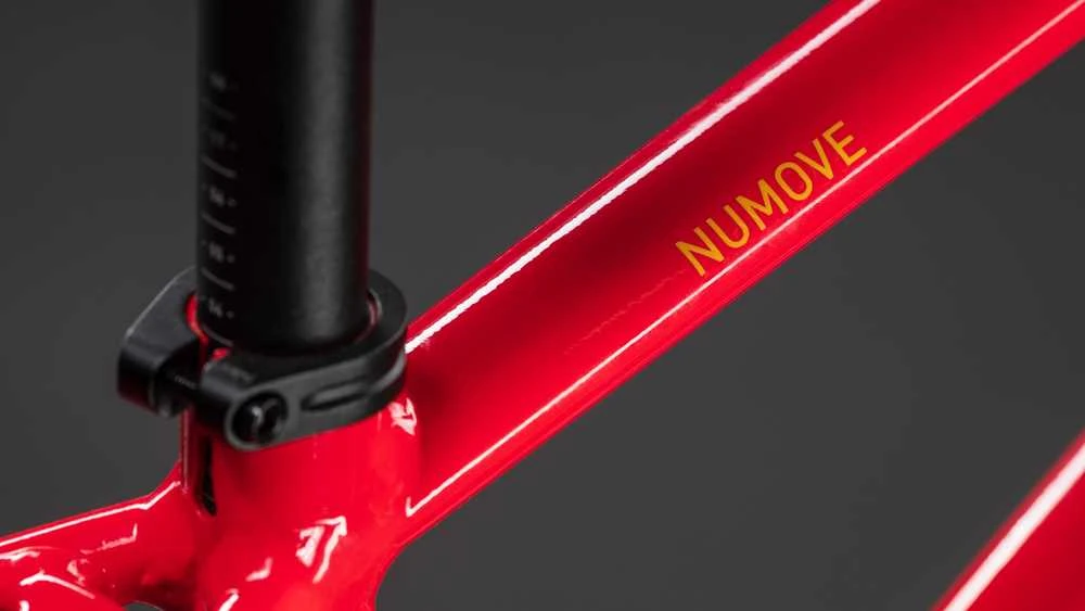 Dviratis Cube Numove 200 Disc redrose'n'peach 2027