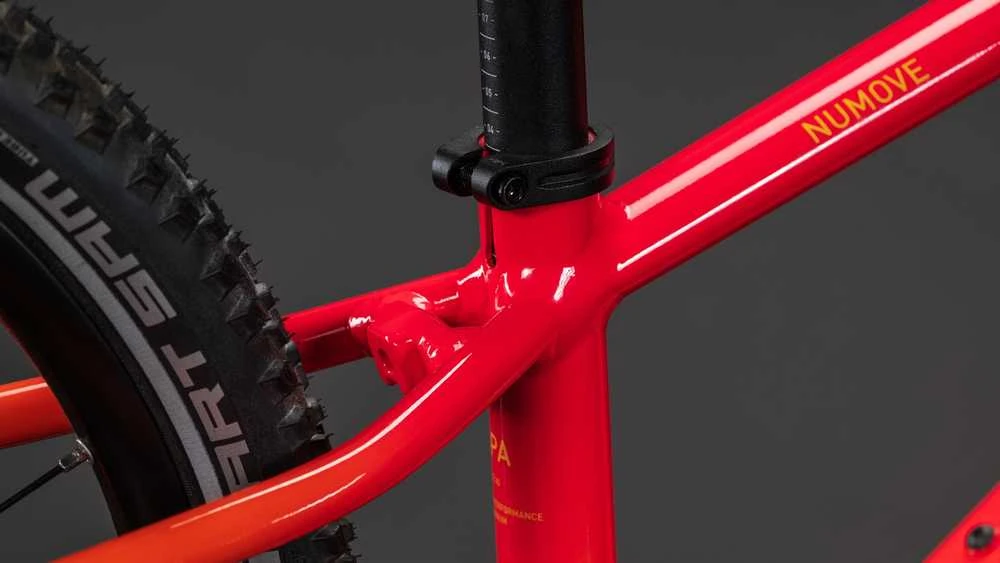 Dviratis Cube Numove 200 Disc redrose'n'peach 2027