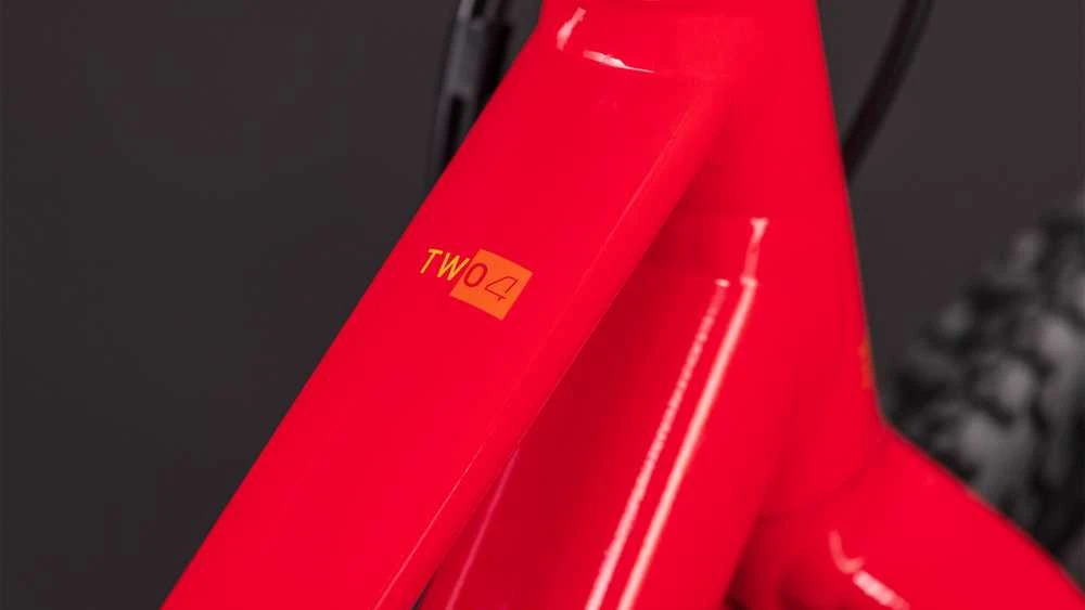 Dviratis Cube Numove 240 Disc redrose'n'peach 2027