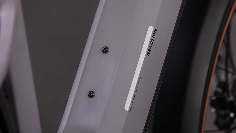 Elektrinis dviratis Cube Reaction Hybrid Performance 600 FE Easy Entry 27.5 plumgrey'n'juodas 2026-L (Dydis: L)