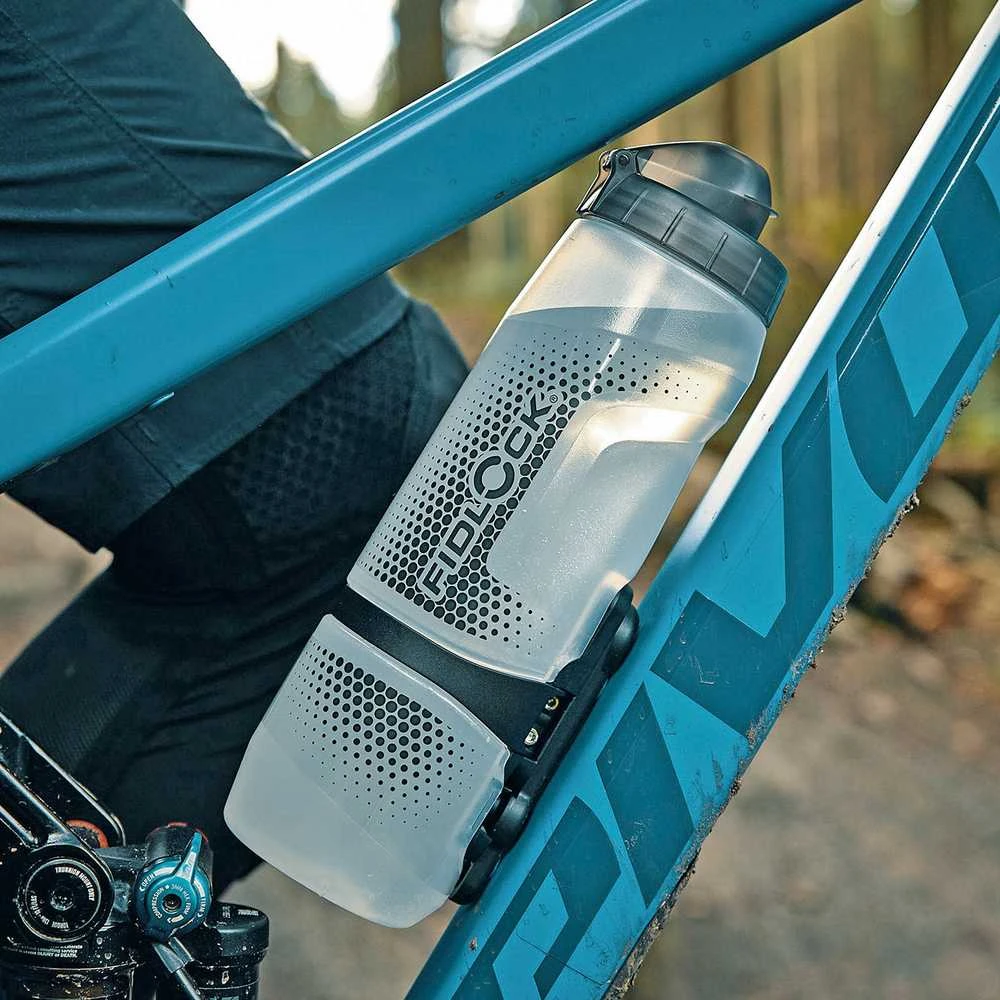 Gertuvė su laikikliu Fidlock Twist 800ml pilka