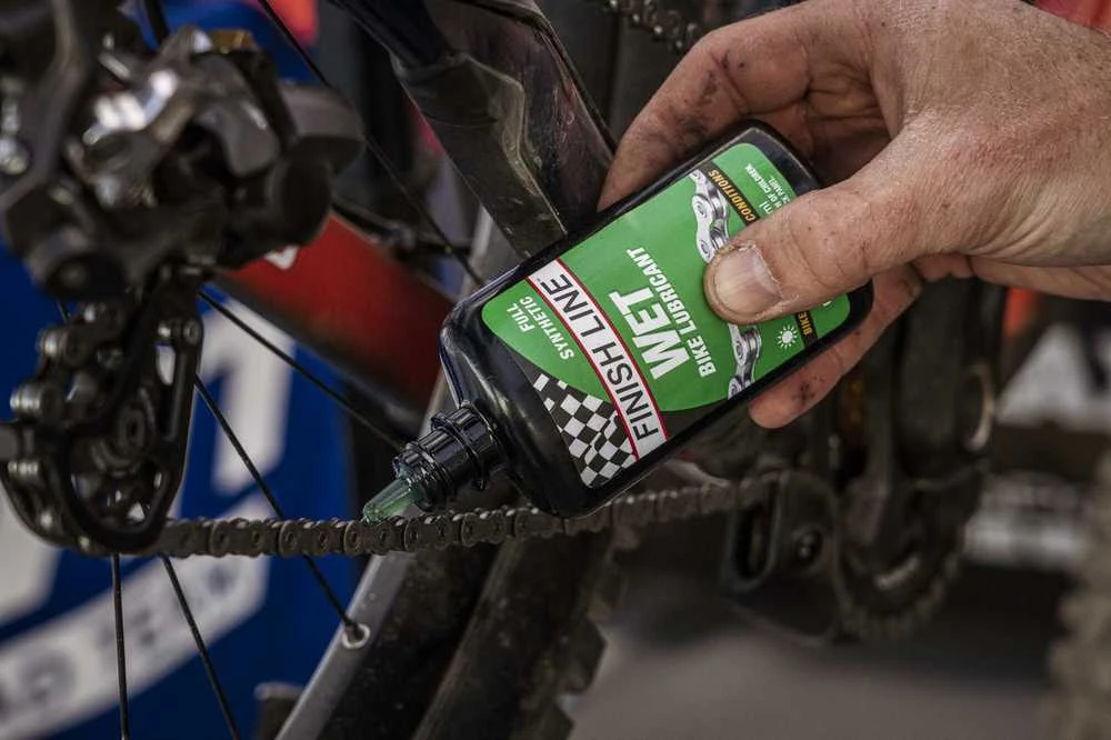 Grandinės tepalas Finish Line Wet 120ml