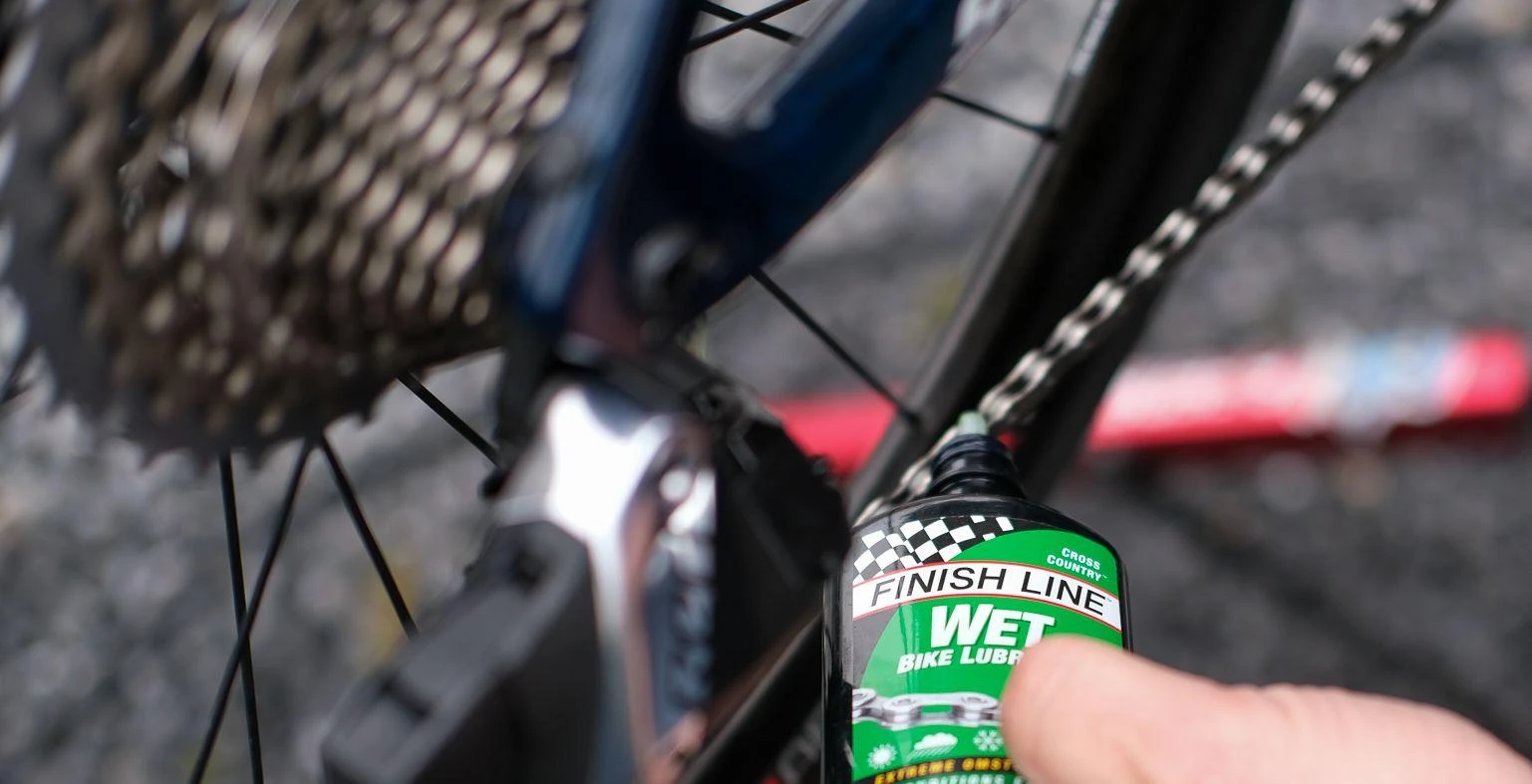 Grandinės tepalas Finish Line Wet 240ml