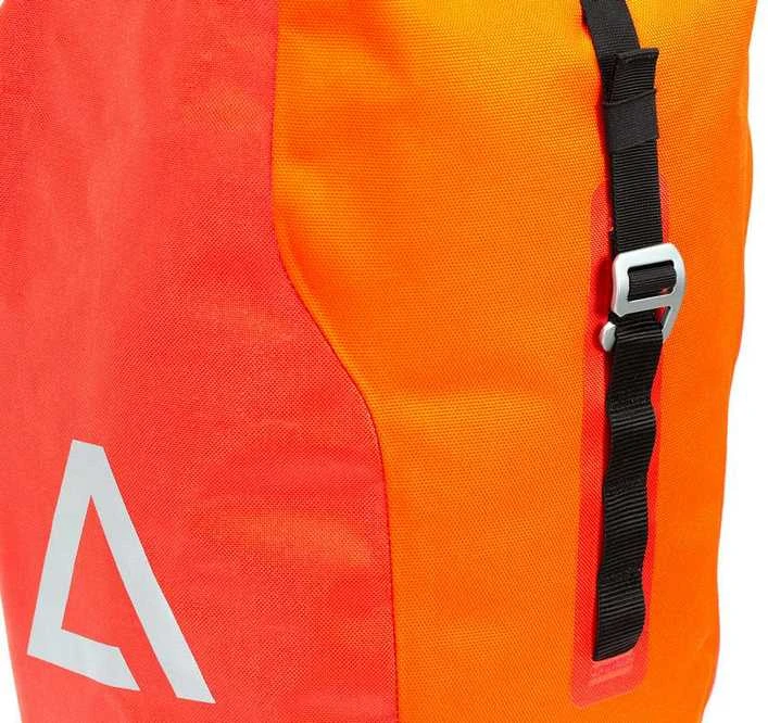 Kelioninis krepšys ant bagažinės ACID TRAVLR 15L flame'n'juodas