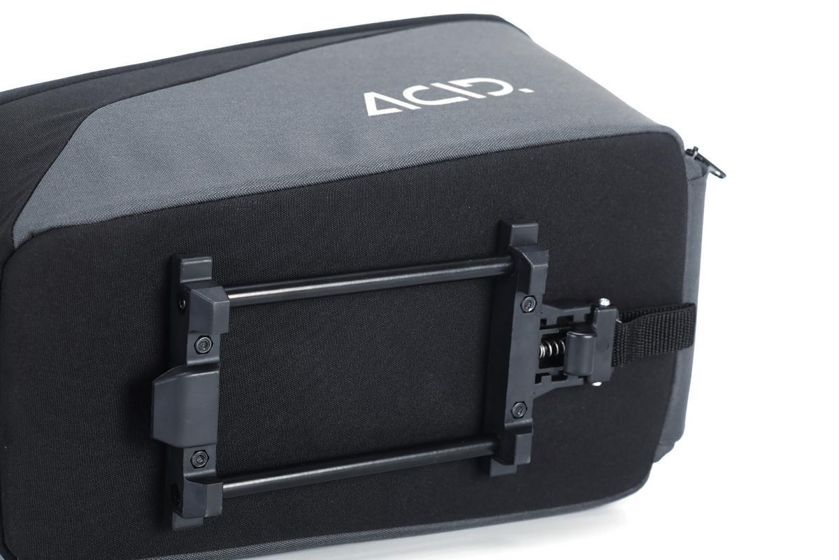 Cube Kelioninis krepšys ant bagažinės ACID TRUNK 8L RILink