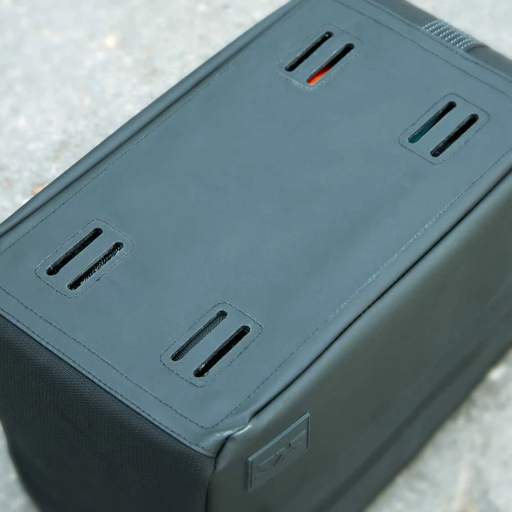 Kelioninis krepšys ant bagažinės SKS Infinity Urban XL juodas