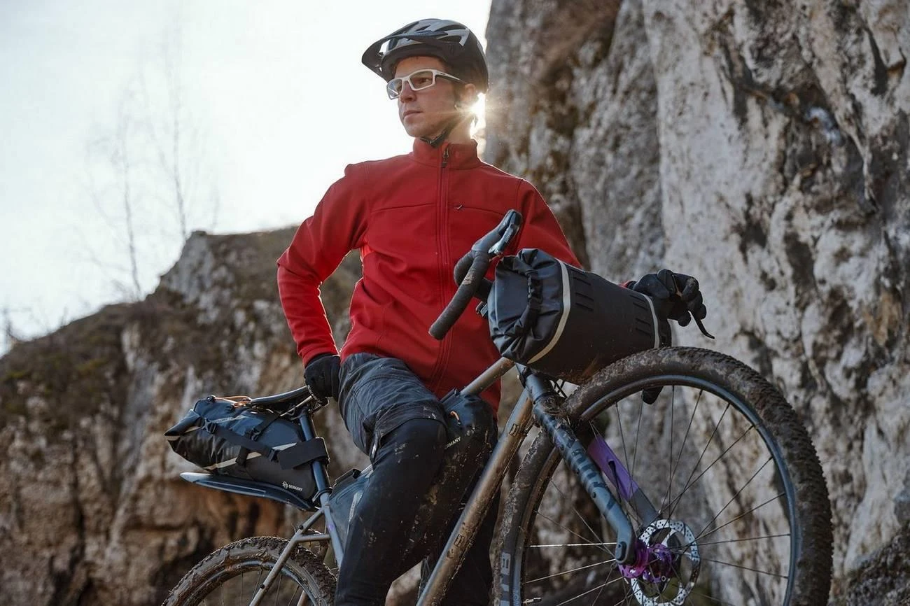 Krepšys/dėtuvė ant vairo SKS Explorer Barbag