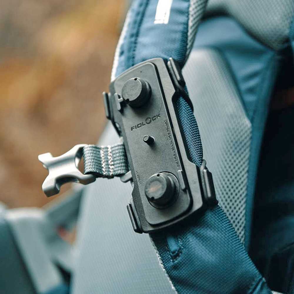 Gertuvės laikiklis ant kuprinės Fidlock TWIST tex base Multi