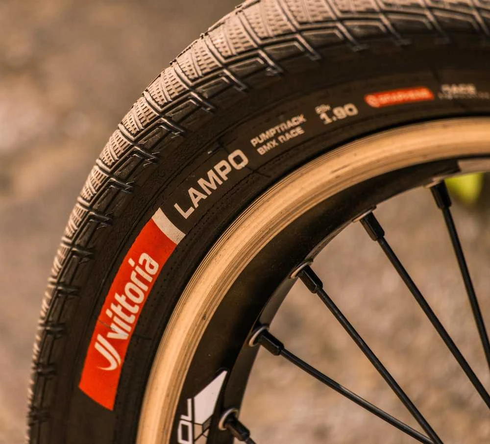 Padanga 20" Vittoria Lampo BMX Fold 20x1.75 / 45-406 juodas