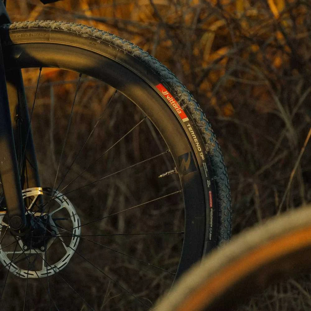 Padanga 28" Vittoria Terreno T90 Mud G2.0 TLR Fold 700x50c / 50-622 Gravel Endurance juodas