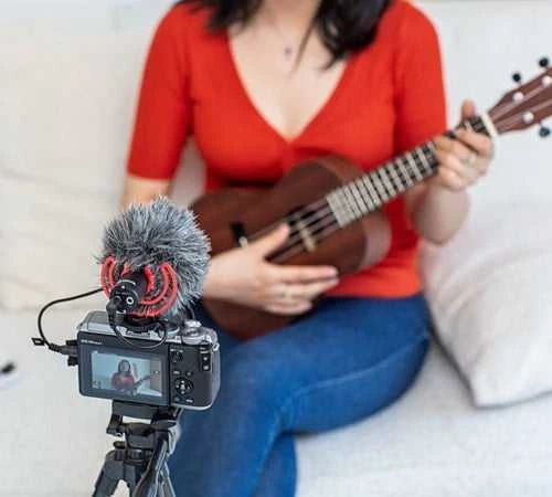 Boya universalus kompaktiškas mikrofonas BY-MM1+/ Super-cardioid Condenser Shotgun Microphone
