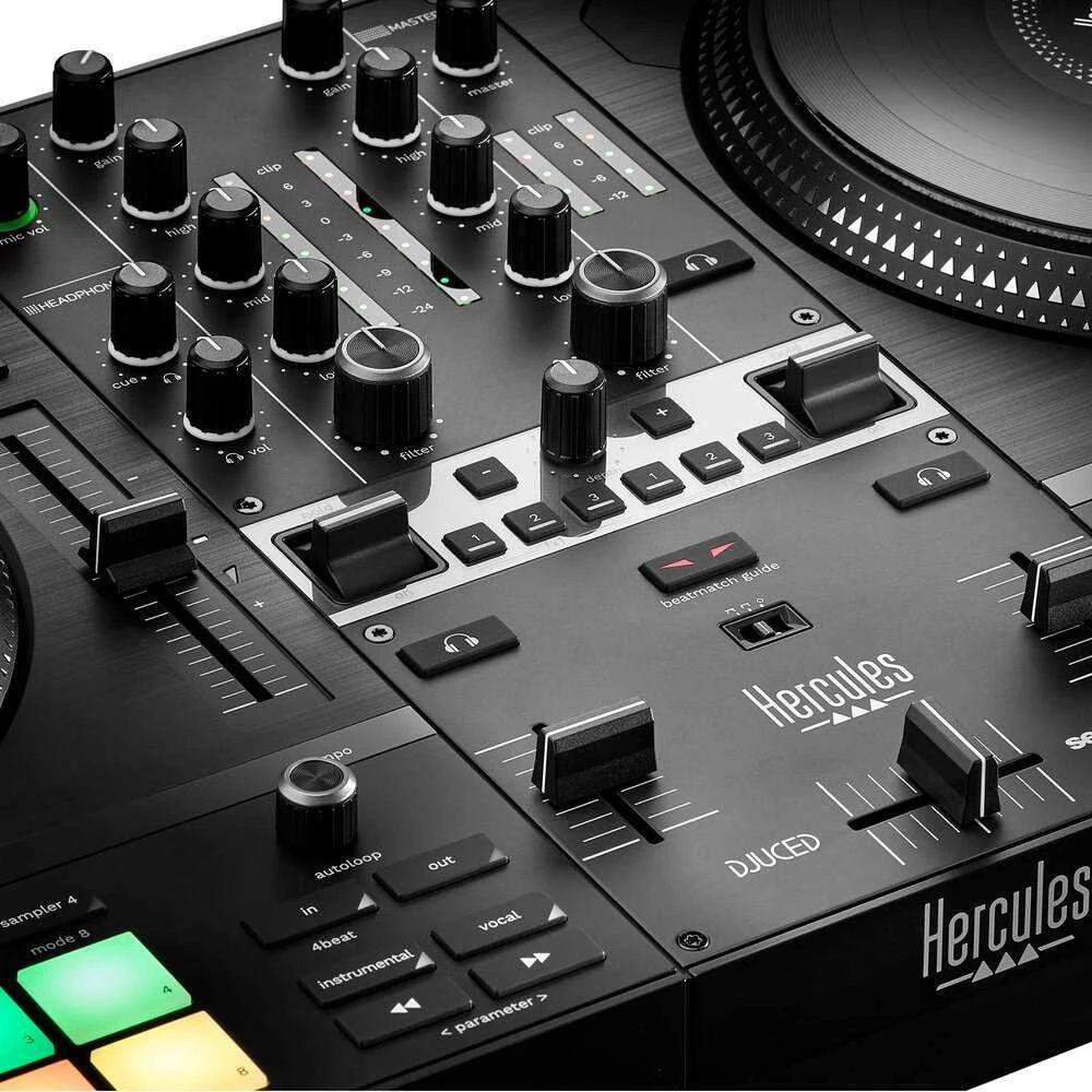 Hercules | DJControl Inpulse T7 | Garsiakalbiai | USB jungtis