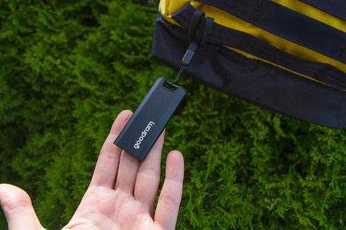 Kietasis diskas „Goodram“, nešiojamas SSD 1 TB, kompaktiškas, aliuminis, 18 g, rašymo/rašymo – 2000/1500 MB/s