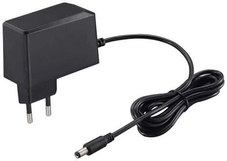 Maitinimo šaltinis SilentiumPC Impulsa źródło zasilania 5V 3A stolowy 5 5x2 1 mm ZM16-0503000 (4772081015223)