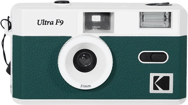 KODAK ULTRA F9 REUSABLE CAMERA DARK NIGHT Žalias