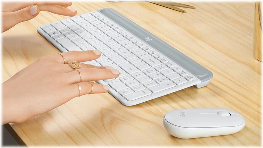 Belaidė klaviatūra ir pelė MK470 Slim Wireless Combo, US išdėstymas, Baltos spalvos