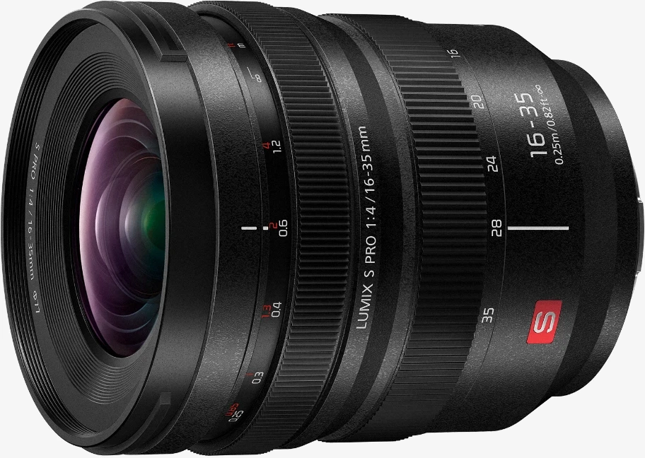 Objektyvas „Panasonic LUMIX S PRO 16-35mm F4“ (S-R1635)