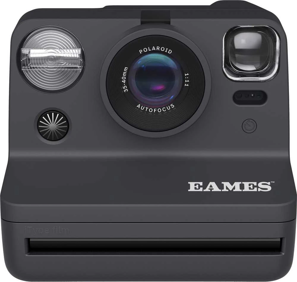 „Polaroid“ – dabar antros kartos „Eames“ fotoaparatas