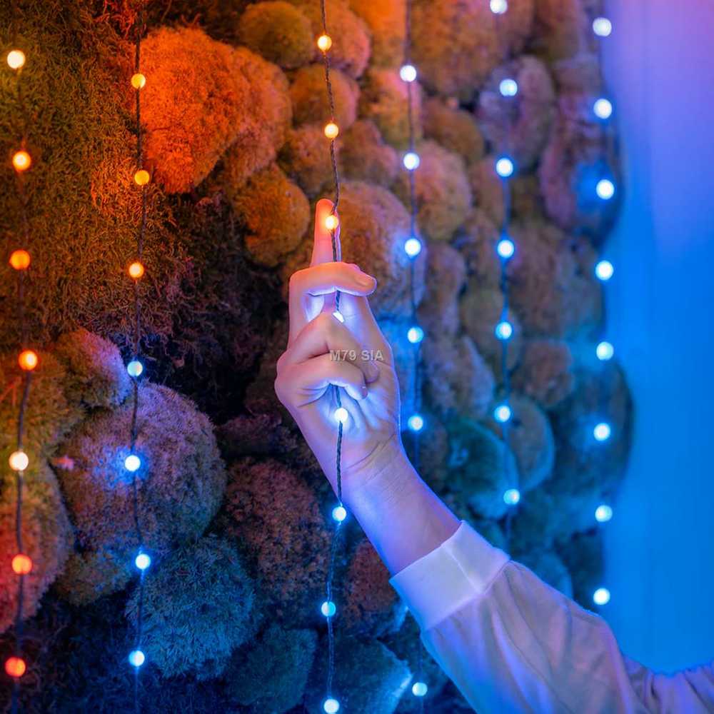 Lubinis šviestuvas „Twinkly Candies“ 100 perlų formos RGB šviesos diodų, skaidrus laidas, USB-C