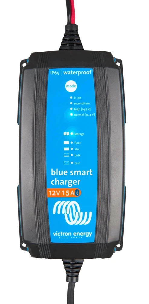 Victron Energy Mėlyna Smart IP65 įkroviklis 12/15(1) 230V CEE 7/16 Retail