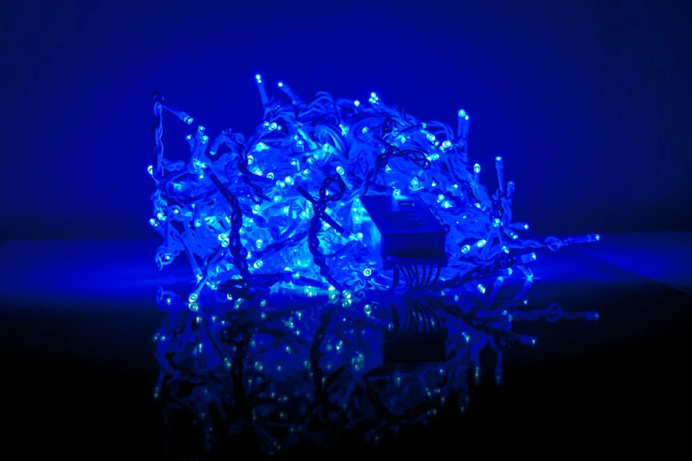 „iLike Virtene“ vidaus patalpoms, bekontaktis diodinis lietaus prožektorius RS-200 200LED 9m. Mėlyna RS-200B