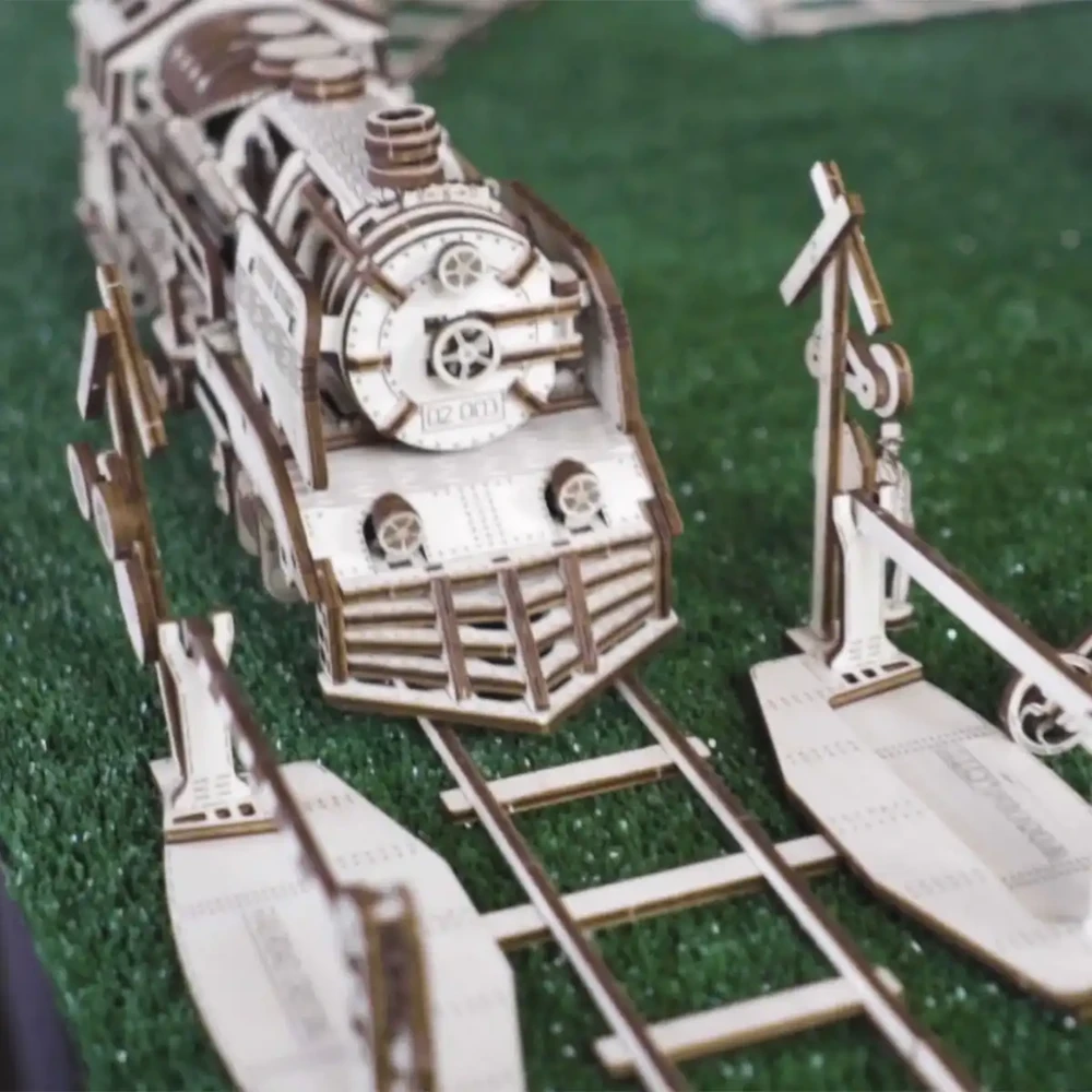 Wooden City Mediniai 3D galvosūkiai - apvalios trasos + sankryžos