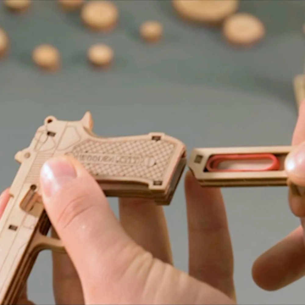 woodencity WOODEN CITY 3D Mediniai Dėlionės BRT-9 Pistoletas