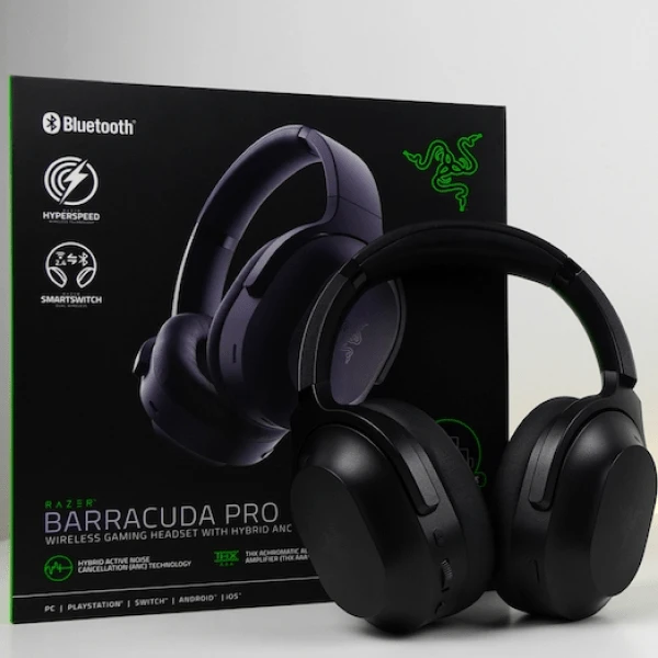 Razer | Ausinės Žaidimams | Barracuda Pro | Belaidės | Ant ausų uždedamos | Noise canceling | Belaidės