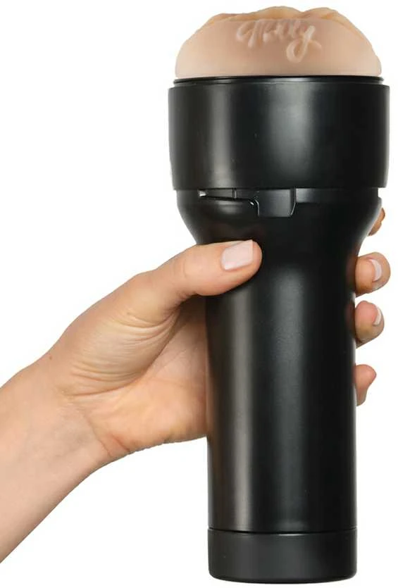 Kiiroo Pajuskite Molly Stewart PBC