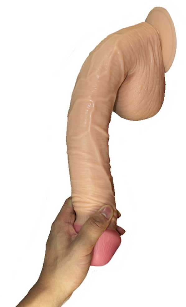Lovetoy Šiek tiek išlenktas nuogas dildo su siurbtuku 33cm