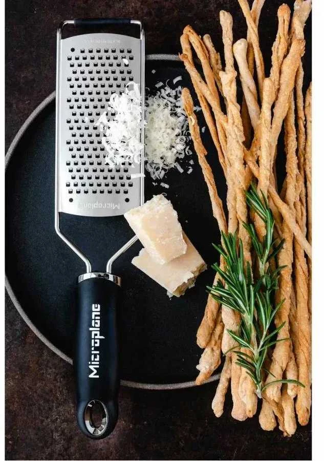 Tarka Microplane Gourmet Coarse, juoda, MIC45000E