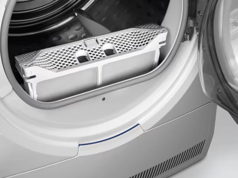 Electrolux džiovyklė siltumsūkņa 9kg EW8D495MCE