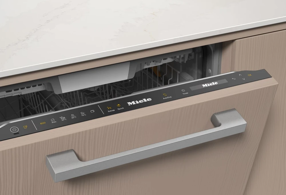 Indaplovė MIELE G 7651 SCVi AD