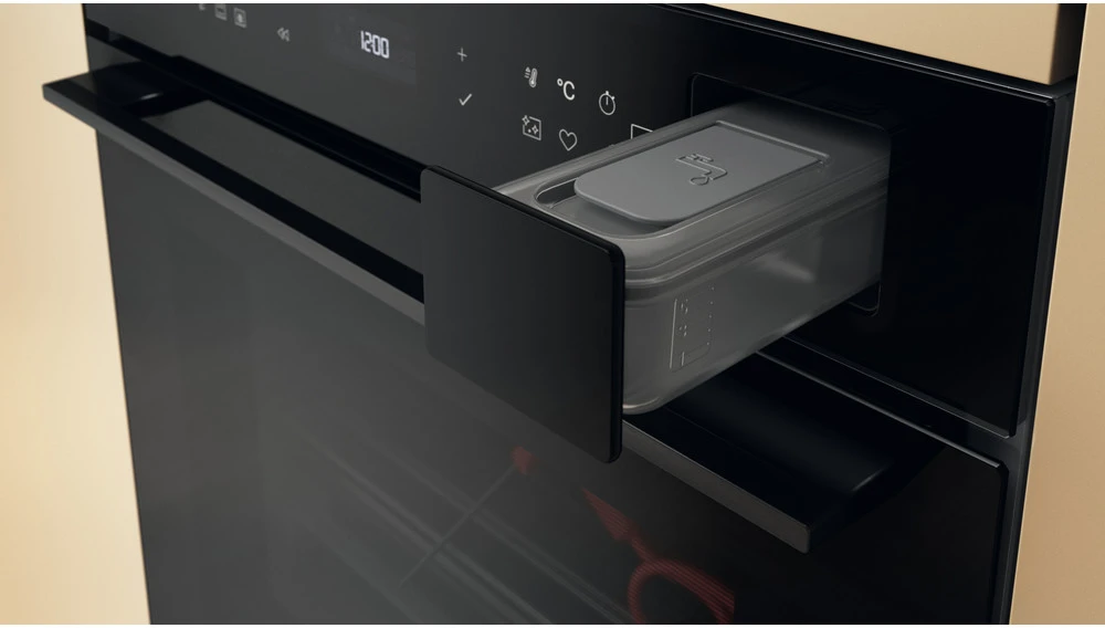 Orkaitė Whirlpool WOI7P8FHT1SBA