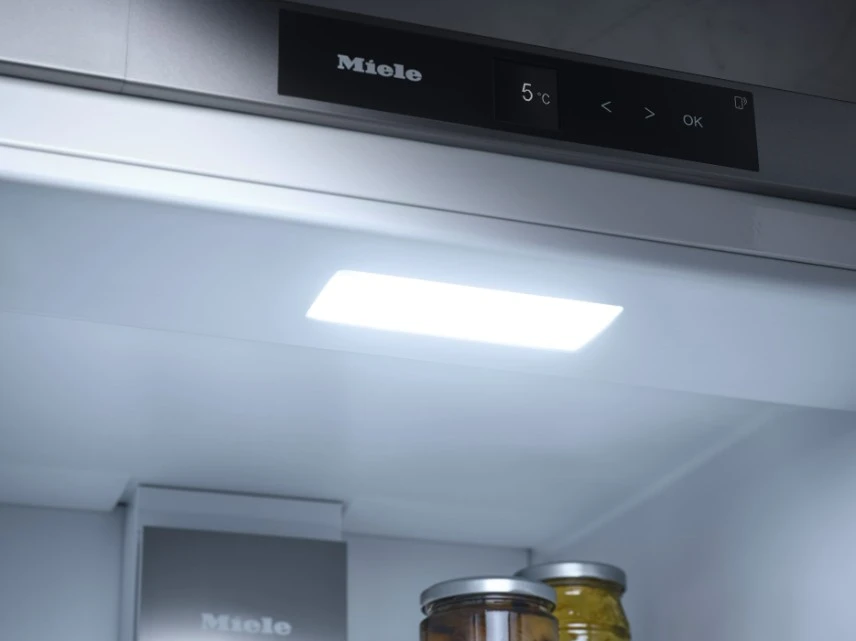 Šaldytuvas MIELE K 7747 D