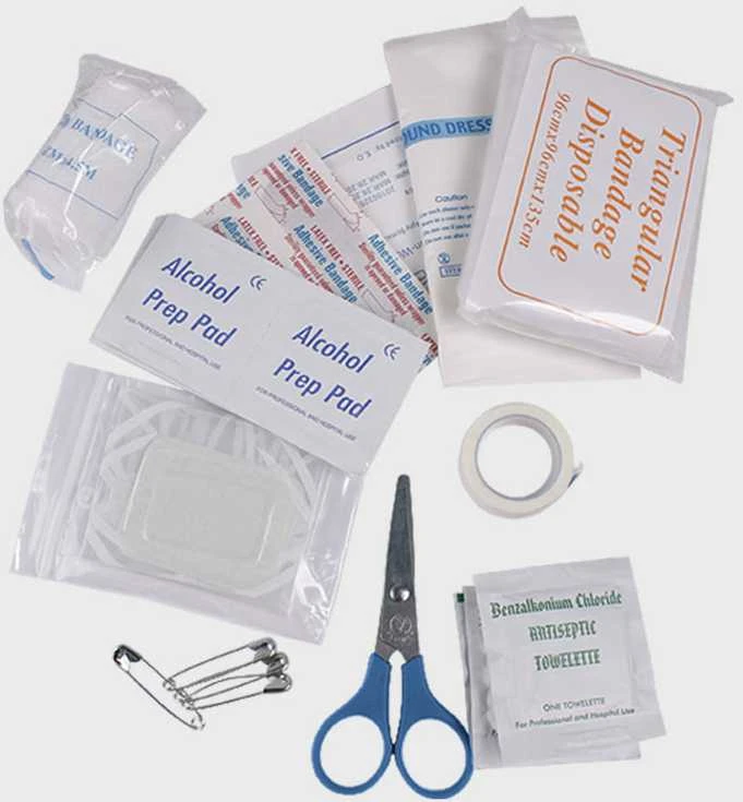 Vaistinėlė Mil-tec First Aid maža (žalia)