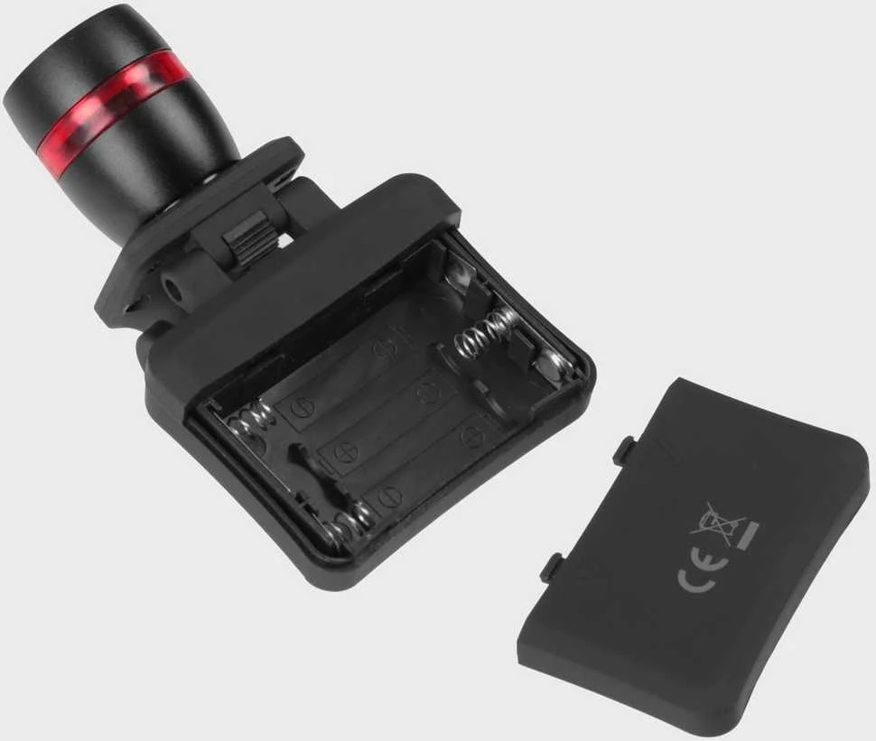 Mil-Tec CREE Zoom Led Adjustable Flashlight Universalus reguliuojamas žibintuvėlis