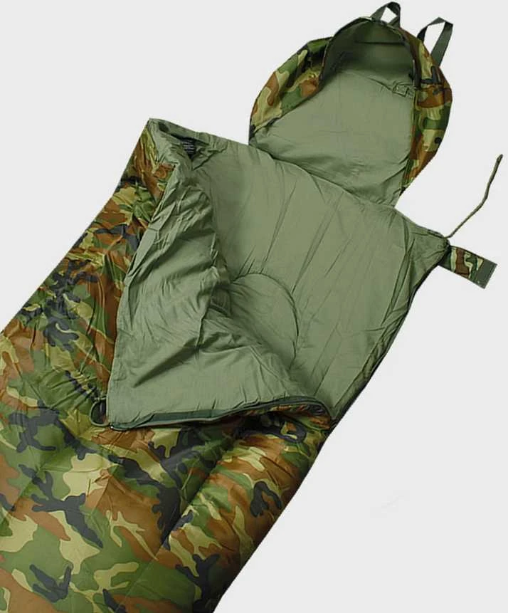 Mil-Tec Woodlan ′Pilot′ Sleeping Bag Woodland marginimo miegmaišis