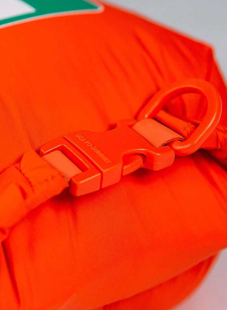 Sea To Summit Lightweight Dry Bag First Aid, Spicy Oranžinis