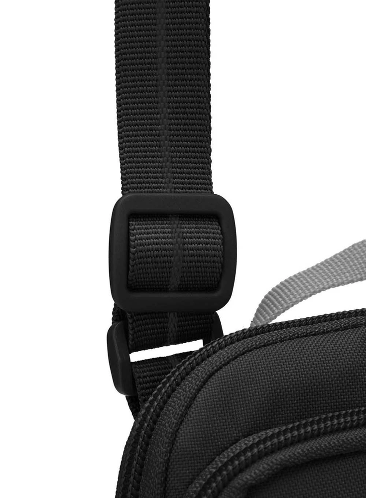 Rankinė per petį „Pacsafe GO“ – su apsauga nuo vagysčių, juoda