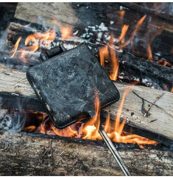 Keptuvė Petromax Sandwich Iron