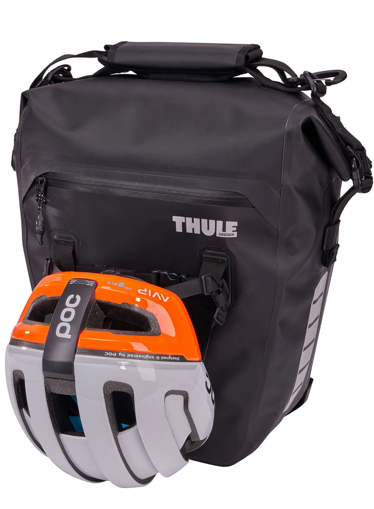 Krepšys ant bagažinės Thule Shield Pannier 22L juodas