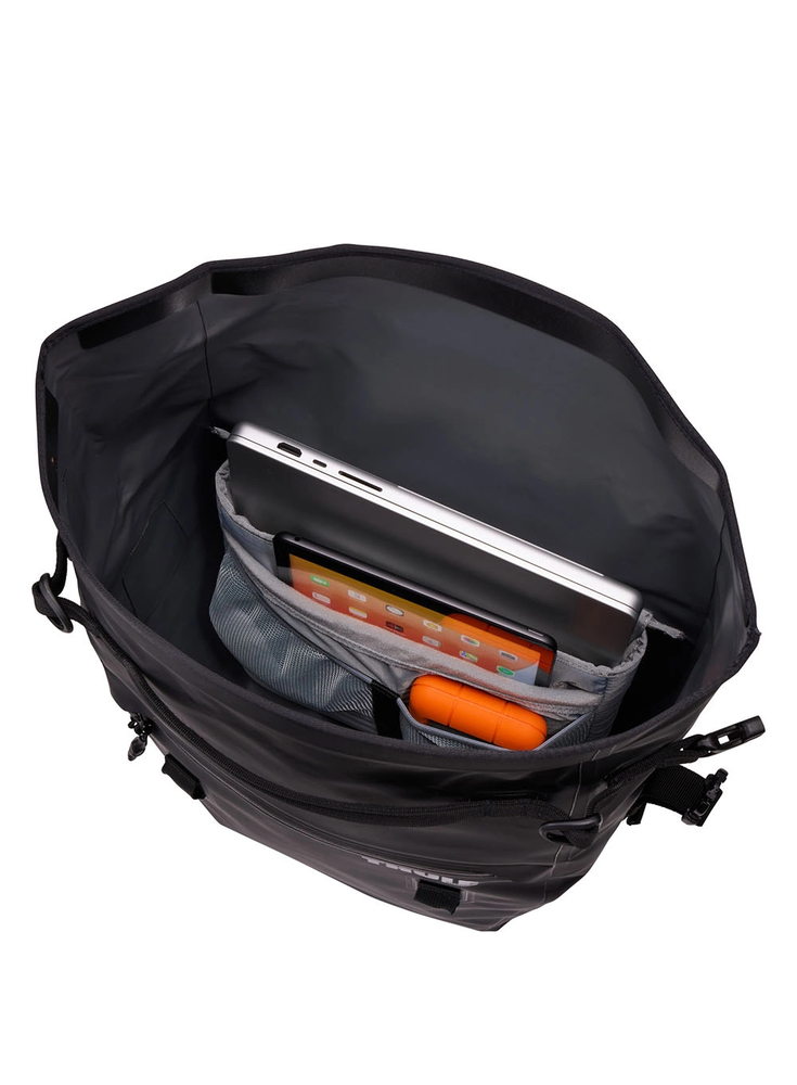 Krepšys ant bagažinės Thule Shield Pannier 22L juodas