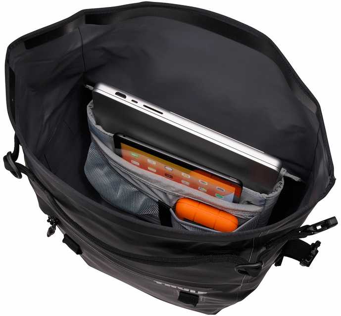 Krepšys ant bagažinės Thule Shield Pannier 22L juodas
